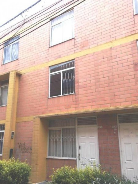 Foto Casa en Venta en Fontibón, Bogota D.C - $ 130.000.000 - CAV80118 - BienesOnLine
