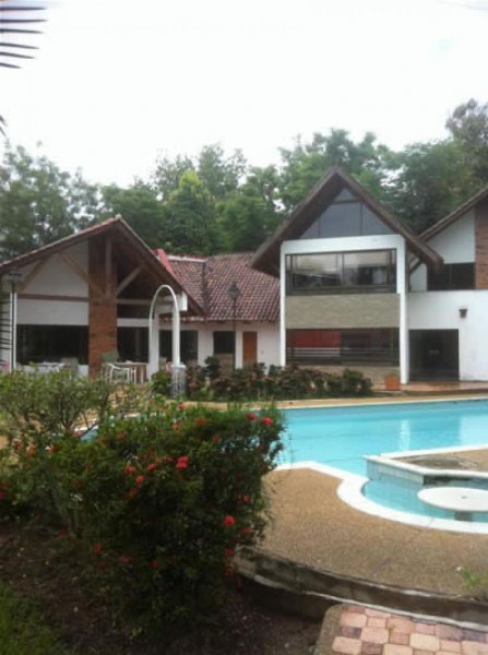 Foto Casa en Venta en Carmen de  Apicala, , Tolima - $ 650.000.000 - CAV61441 - BienesOnLine