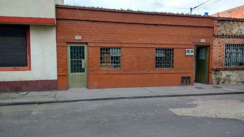 Foto Casa en Venta en Fontibon Versalles, Fontibón, Bogota D.C - $ 285.000.000 - CAV134480 - BienesOnLine