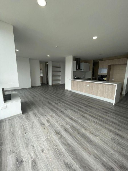VENDO ESPECTACULAR APARTAMENTO PARA ESTRENAR, CALLE 170 CON BOYACA
