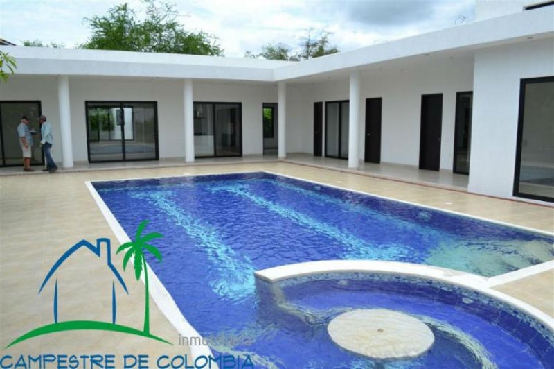 Foto Casa en Venta en CONDOMINIO CERCA A GIRARDOT, Girardot, Cundinamarca - $ 770.000.000 - CAV109522 - BienesOnLine
