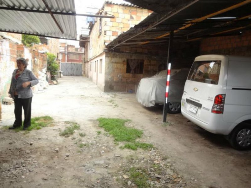 Foto Lote en Venta en Engativá, Bogota D.C - $ 750.000.000 - LOV133978 - BienesOnLine