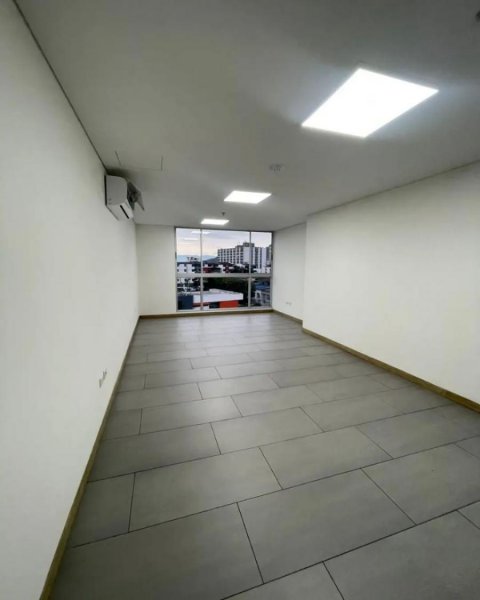 Oficina en Venta en Los Alpes Los Alpes, Risaralda