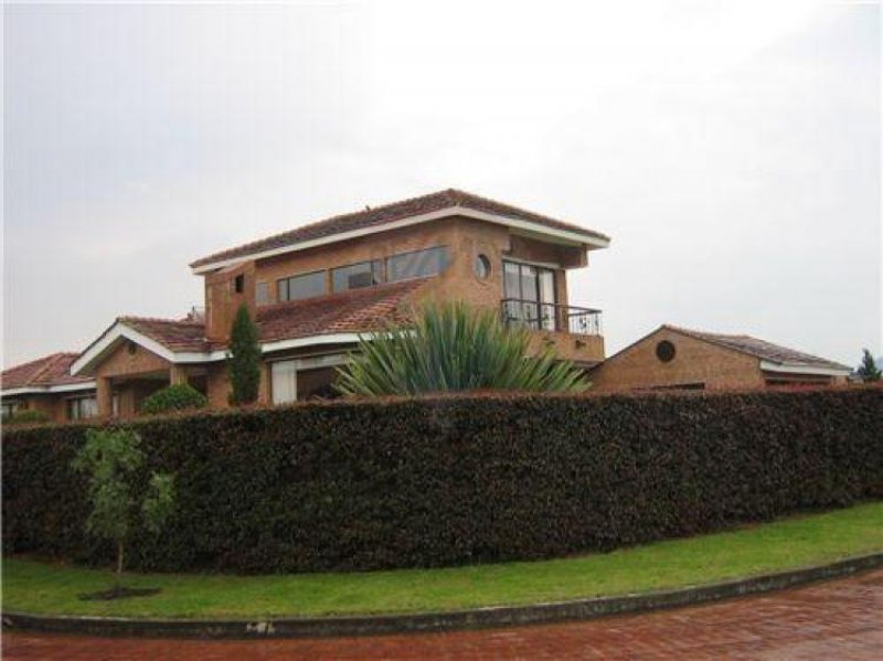 Foto Casa en Venta en San Simón Guaymaral, Bogotá, Bogota D.C - $ 1.400.000.000 - CAV32180 - BienesOnLine